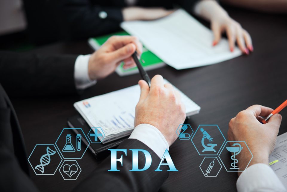 Retiros de CBD y cartas de advertencia de la FDA